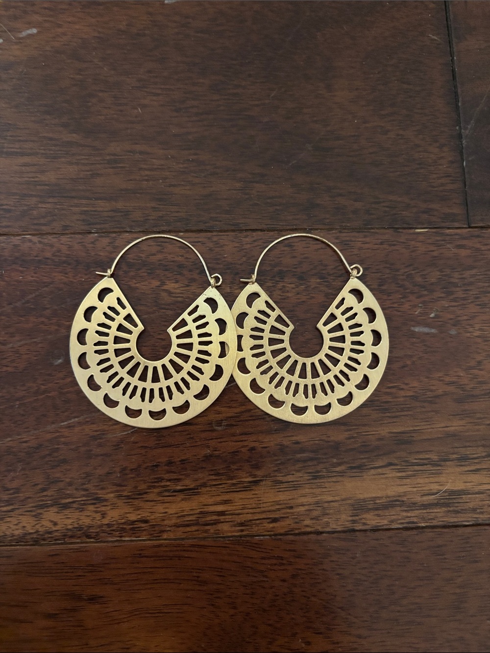 Gold Filigree Fan Hoop Earrings - Women's Jewelry